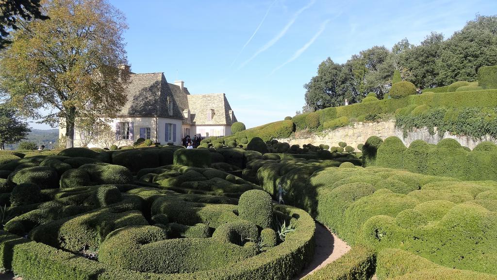 Au Pied Du Chateau - 5 A 11 Personnes - Baignade-Canoe-Piste Cyclable A 100 M Castelnaud La Chapelle Zewnętrze zdjęcie